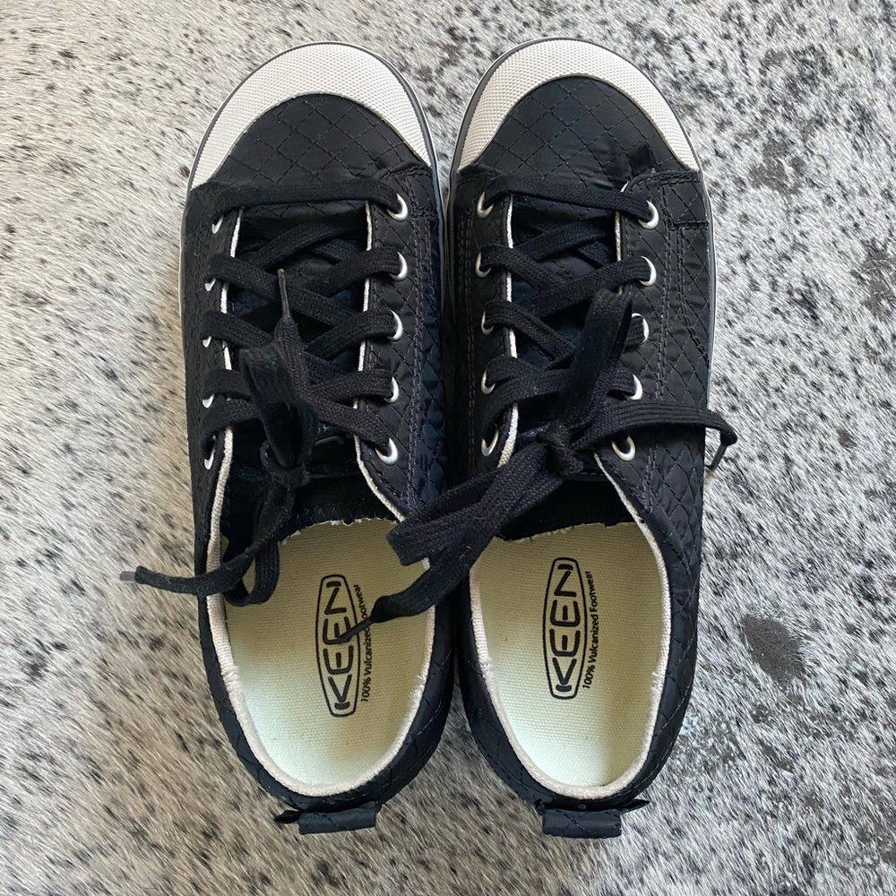 Women’s Keen Elsa II quilted sneaker